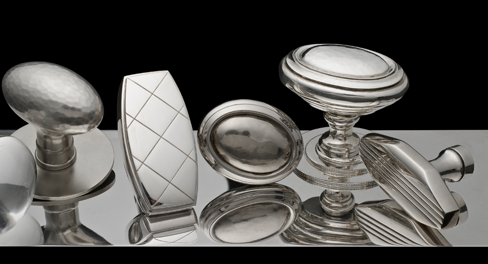 Oval and Egg Knobs