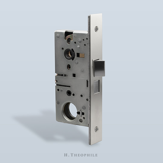 Narrow backset privacy lock