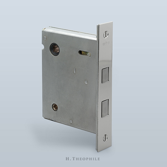 Interior magnetic mortise lock, privacy function