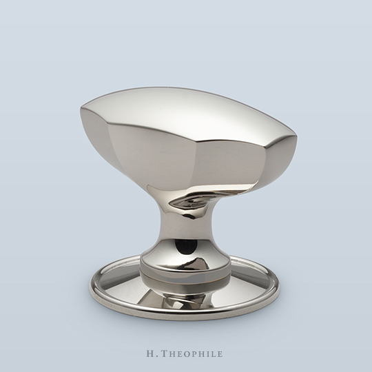 Faceted oval knob