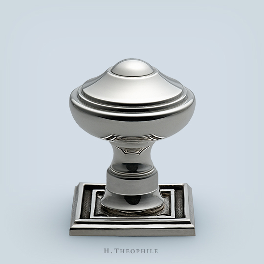 Round Georgian knob