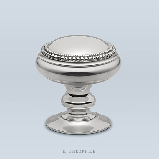 Knob with double beaded perimeter
