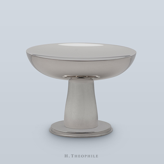 Concave knob