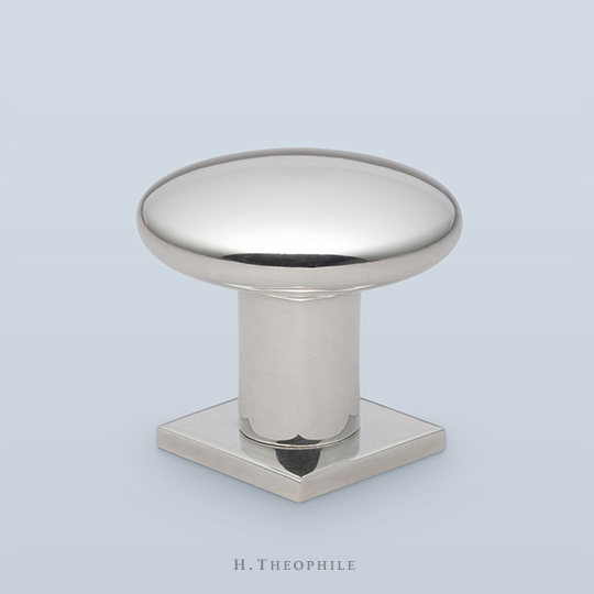 Round with cylindrical stem