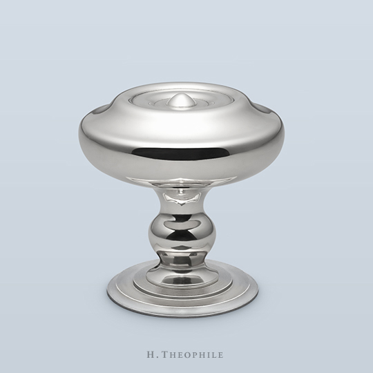 French turned knob
