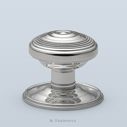 1930s Filigreed knob