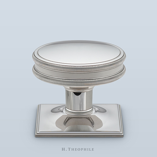 Knob with Knurling Details