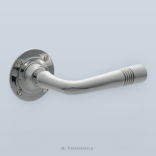Lever with concentric rings