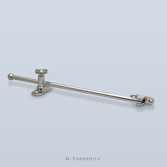 Adjustable casement stay with knurled knob
