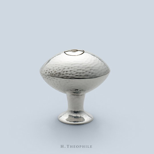 Pull with slotted screw face, hammered