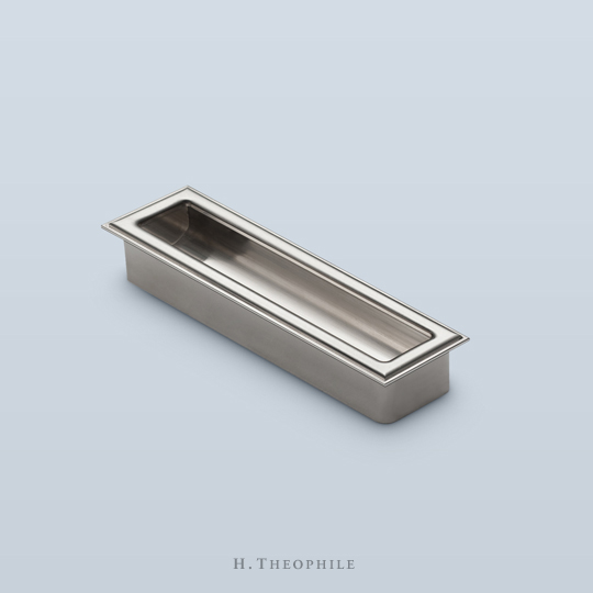 Rectangular recessed lift with stepped edge