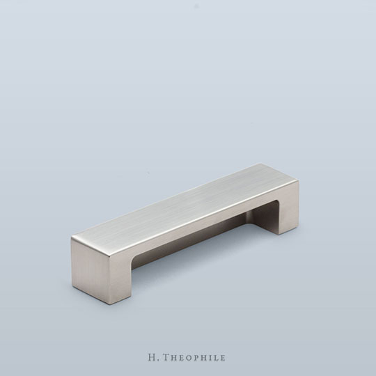 Rectilinear edge pull