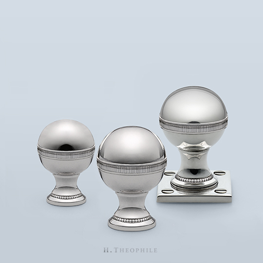 Pull with knurling and beaded base