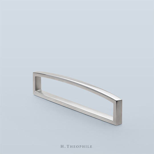 Curved-window pull, back-mounted