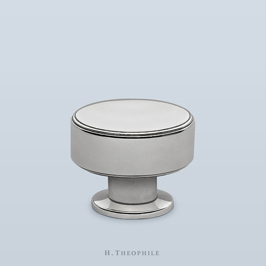 Cylindrical Bauhaus pull