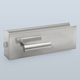 Horizontal rectangular cuff with handle