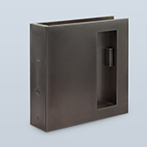 Square cuff, offset recess, pocket passage