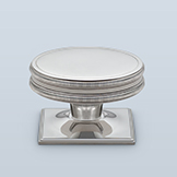 Barrel knob with knurled bands