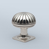 Flower knob with banded bottom