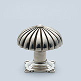 Neoclassical melon knob