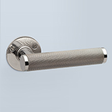 Pipe lever with knurling