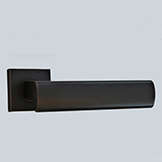 1930s English lever with oval profile handle, 5" length, 1-7/8" projection