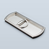Oval recessed pull with edging
